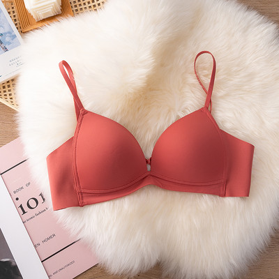 Sima modell női melltartó háromszög alakú kupával