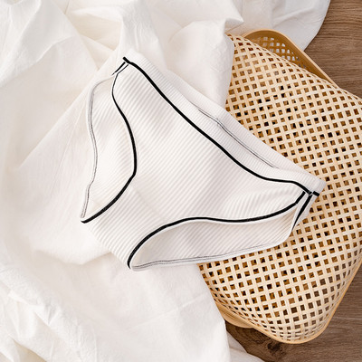 Õmblusteta puuvillased naiste bikiinid