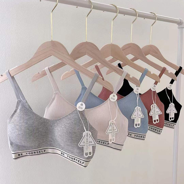 Peenikeste rihmadega naiste rinnahoidja