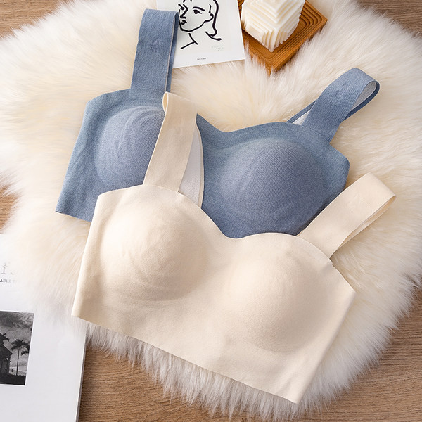 Laiade rinnahoidjatega naiste rinnahoidja