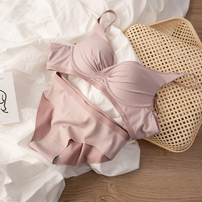 Naiste hingava aluspesu komplekt