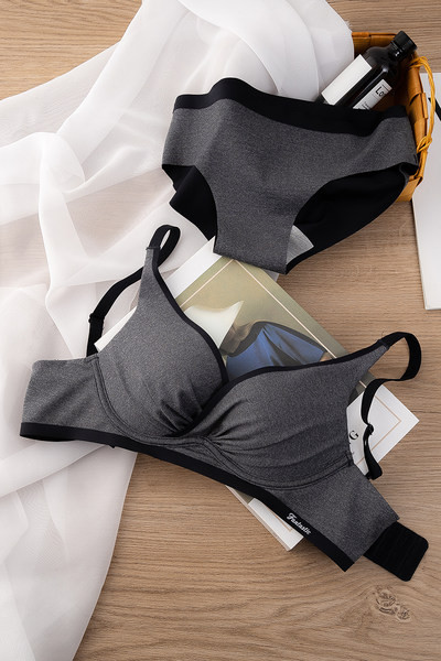 Naiste hingava aluspesu komplekt
