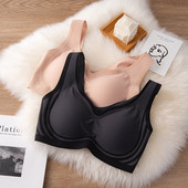 Naiste rinnahoidja tavaline mudel tõstetava kupuga