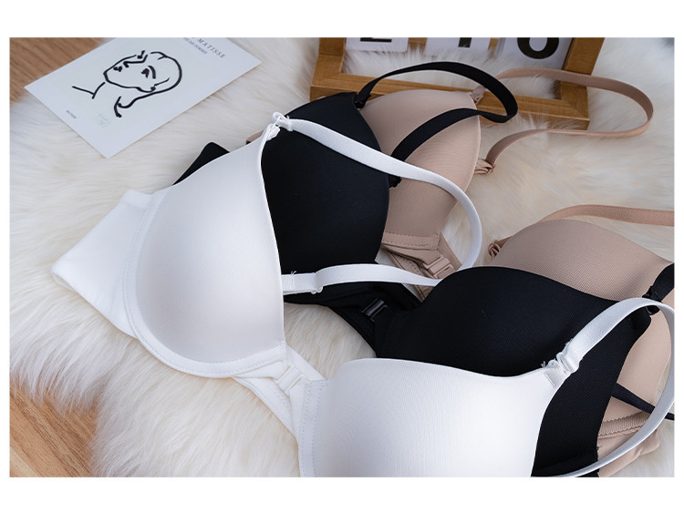 Praegune naiste rinnahoidja tavaline mudel