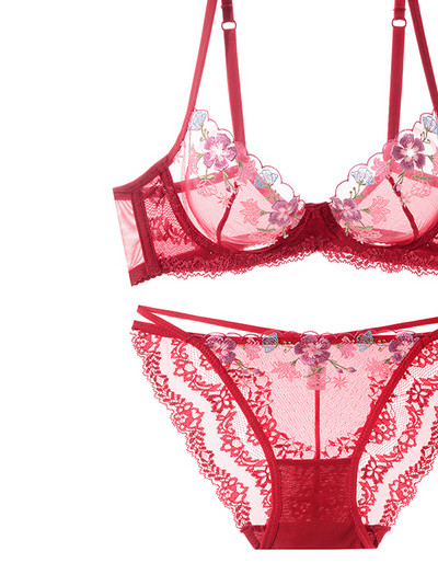 Naiste stiilne pitsiga kaheosaline intiimne komplekt