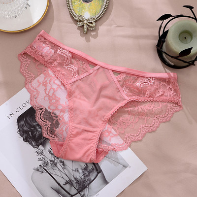 Stiilsed naiste pitsist bikiinid