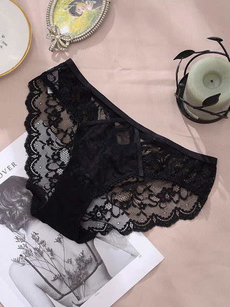 Stiilsed naiste pitsist bikiinid