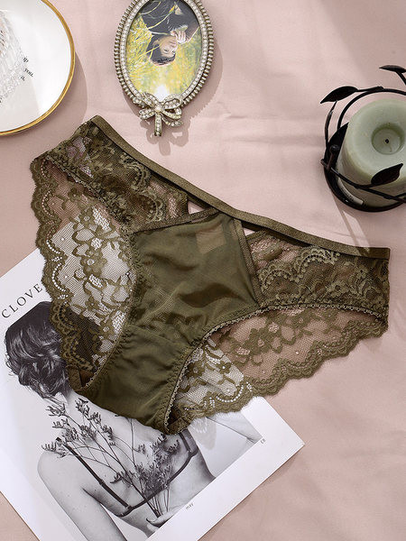 Stiilsed naiste pitsist bikiinid