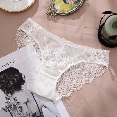 Naiste vabaaja pitsist bikiinid