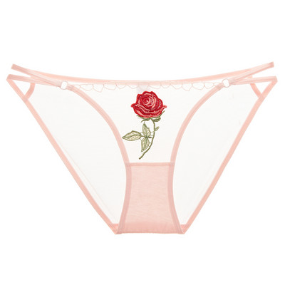 Erinevates mudelites stiilsed pitsi ja võrguga naiste bikiinid