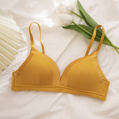 Γυναικείο μπουστάκι με τριγωνικές κούπες