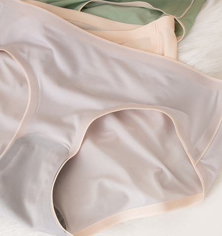 Tavalised naiste bikiinid