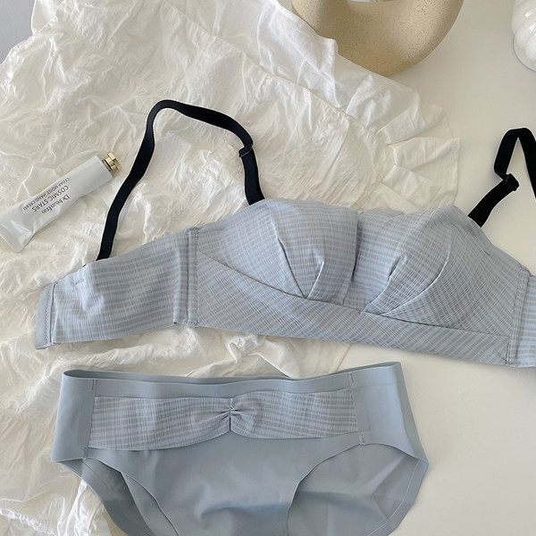 Γυναικείο σετ χωρίς ραφή