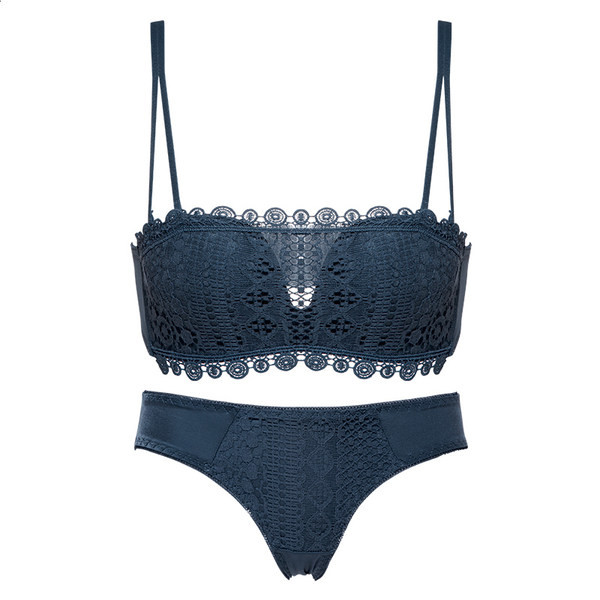 Γυναικείο σετ δαντέλας με μπουστάκι και μπικίνι