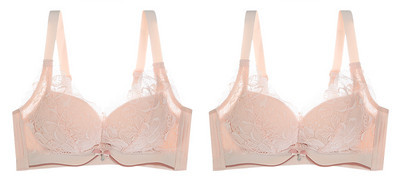 Komplekt kahest pitsiga rinnahoidjast