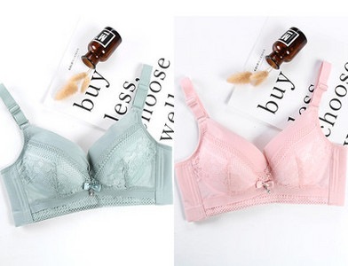 Pitsiga ja reguleeritavate rihmadega naiste rinnahoidja - kaks tükki