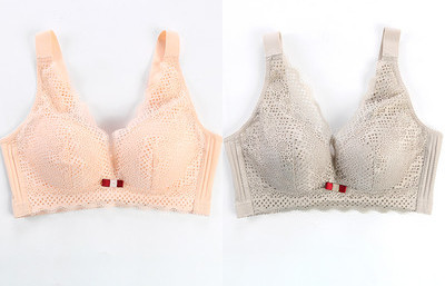 Kahest pitsist rinnahoidja komplekt kolmnurksete topsidega