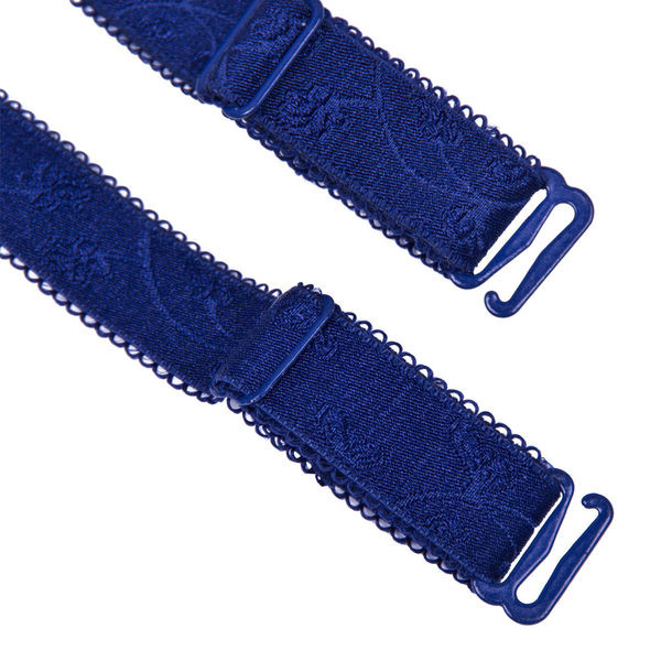 Moodne pitsrinnahoidja klassikalise kupliga