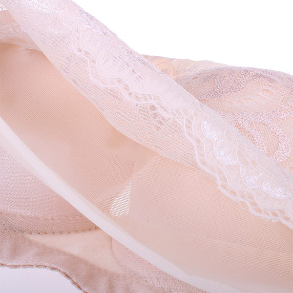 Naiste laiade rihmadega pitsist rinnakas