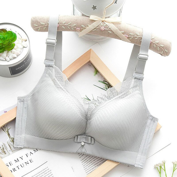 Naiste rinnahoidja paela ja pitsiga