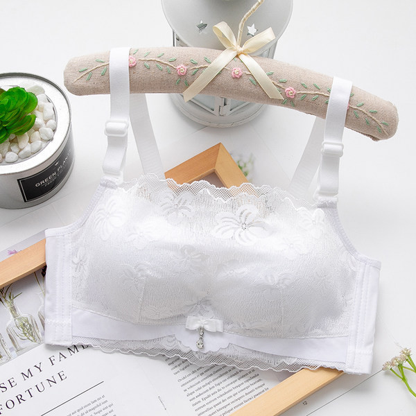 Naiste pitsiga rinnahoidja - rinnakamat tüüpi