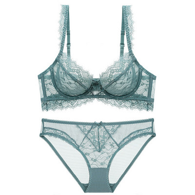Naiste pitsiga komplekt