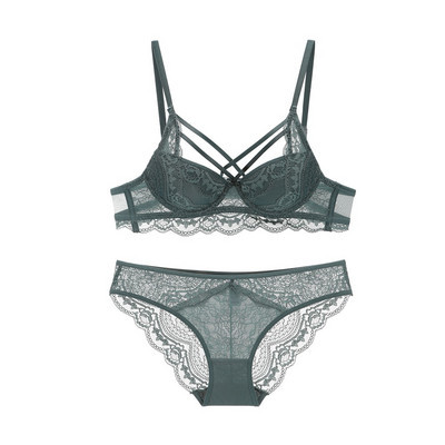 Jelenlegi bikini és melltartó készlet csipkével