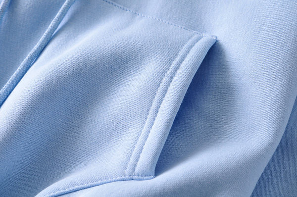 Női pulóver kapucnival és gumival