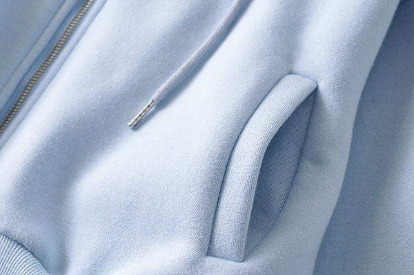 Naiste vabaaja kapuutsi ja taskutega dressipluus