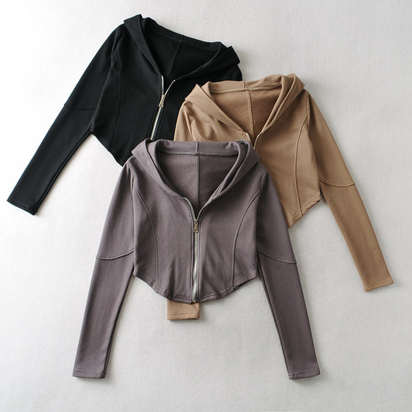 Γυναικείο φούτερ ασύμμετρο με κουκούλα σε τρία χρώματα