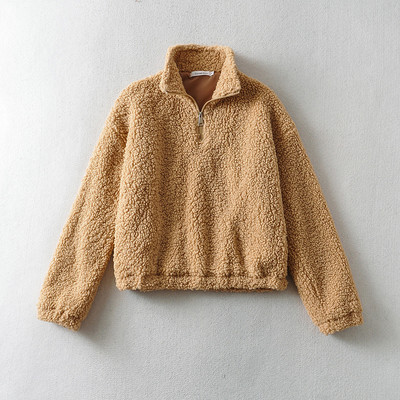 Tõmbluku ja kõrge kraega naiste suleline dressipluus