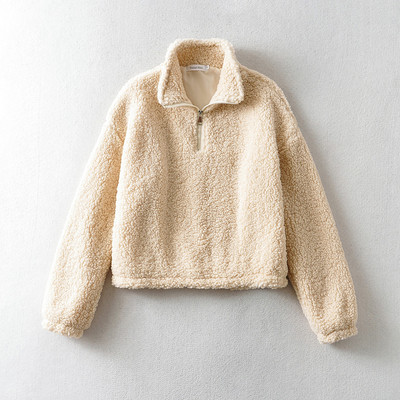 Tõmbluku ja kõrge kraega naiste suleline dressipluus