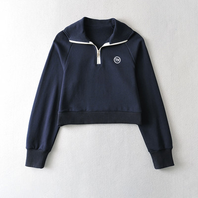 Naiste dressipluus klassikalise krae ja lukuga