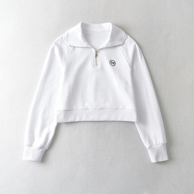 Naiste dressipluus klassikalise krae ja lukuga