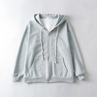 Lihtne naiste kapuutsiga dressipluus