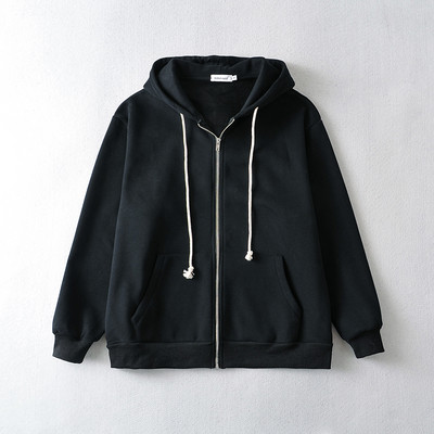 Lihtne naiste kapuutsiga dressipluus