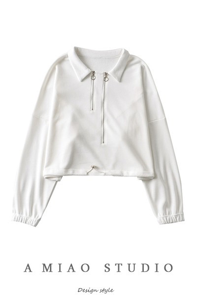 Ühevärviline tõmbluku ja pikkade varrukatega naiste dressipluus