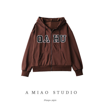 Pruuni värvi ja tikandiga naiste dressipluus