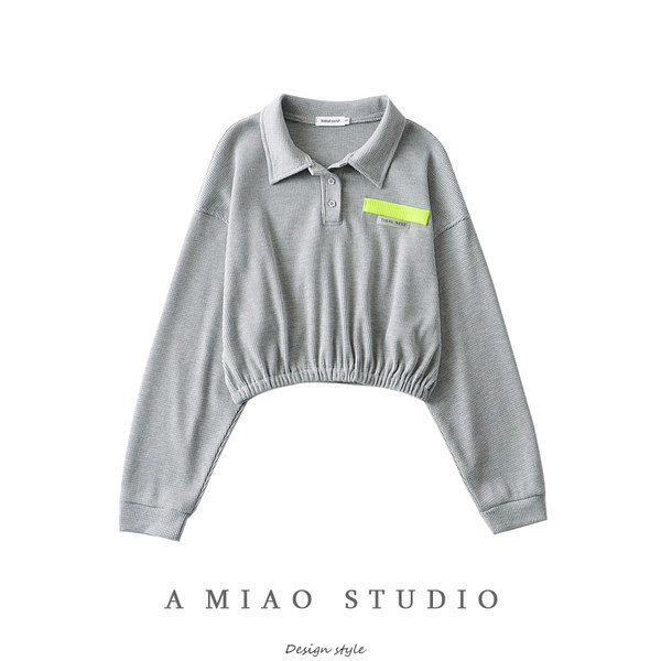 Női pulóver klasszikus gallérral