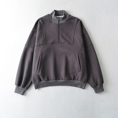 Naiste suhkur luku ja taskutega