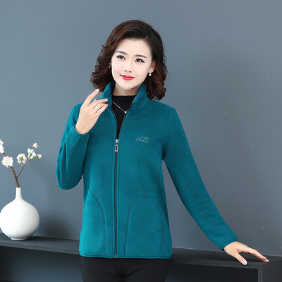 Igapäevane kõrge kraega naiste dressipluus