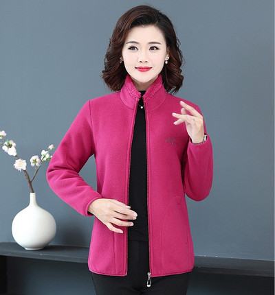 Igapäevane kõrge kraega naiste dressipluus