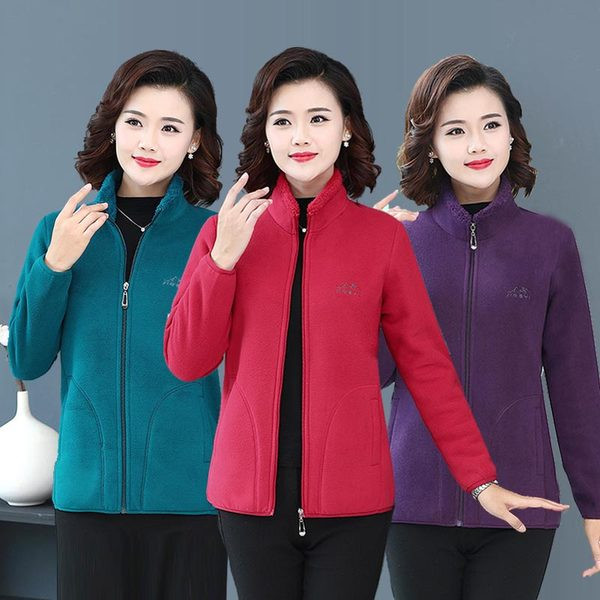 Igapäevane kõrge kraega naiste dressipluus