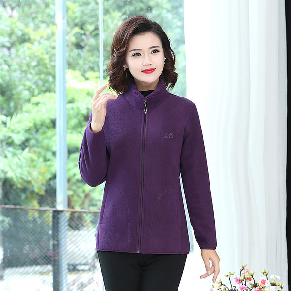 Igapäevane kõrge kraega naiste dressipluus