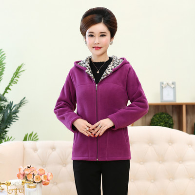 Kinnituse ja kapuutsiga naiste igapäevane dressipluus