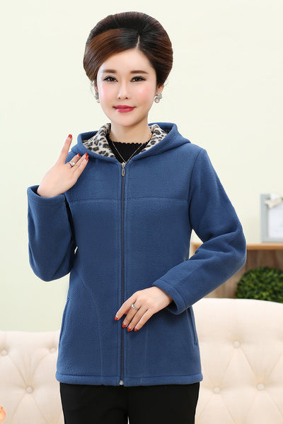 Kinnituse ja kapuutsiga naiste igapäevane dressipluus