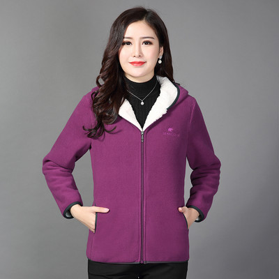 Igapäevane kapuutsiga dressipluus - naistele