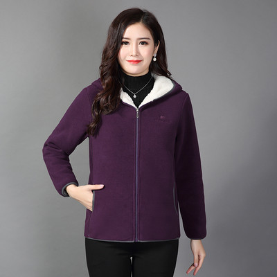 Igapäevane kapuutsiga dressipluus - naistele