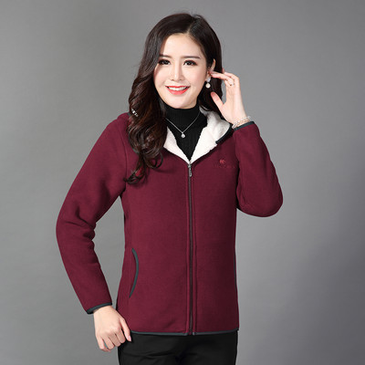 Igapäevane kapuutsiga dressipluus - naistele