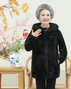 Naiste kapuutsi ja taskutega polaarne dressipluus